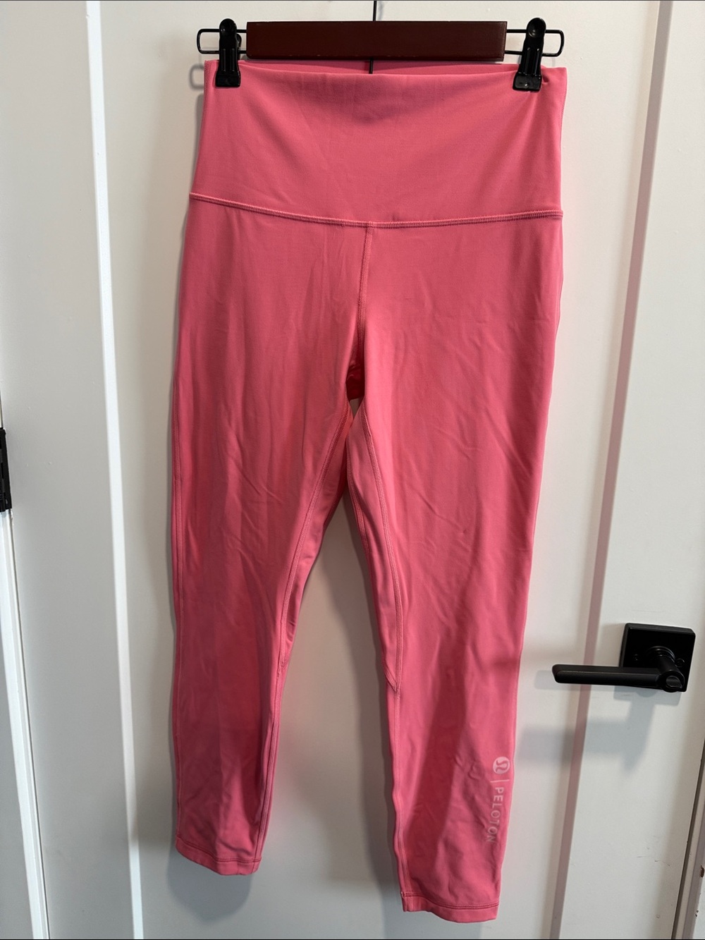 lululemon x Peloton Pink Align HR 25” Size 8 Like New